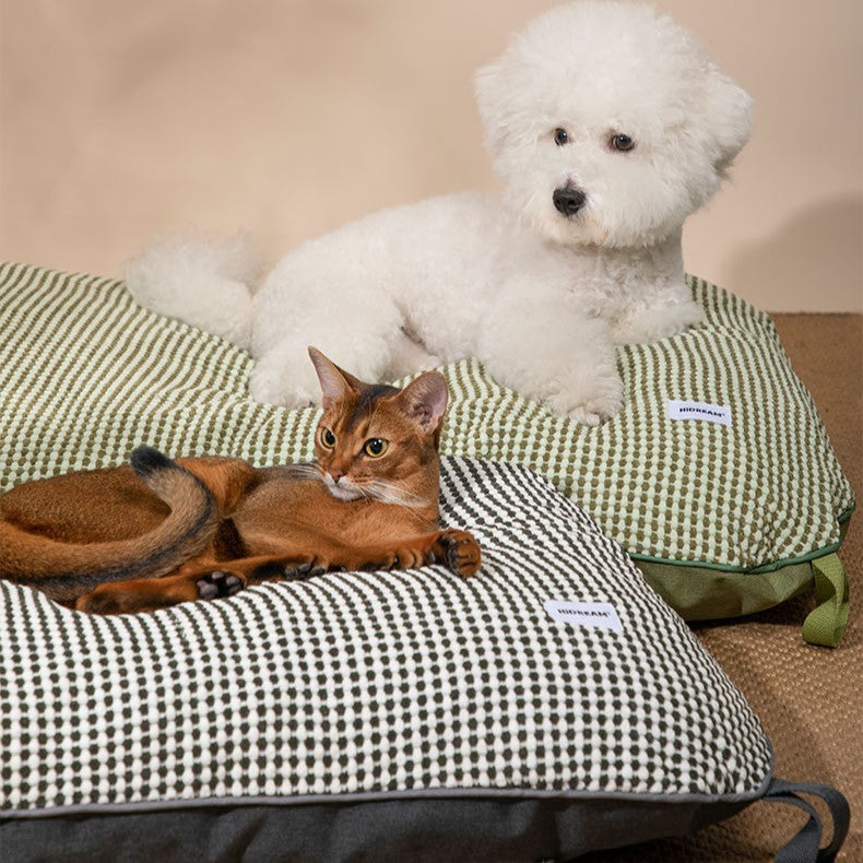 Removable and washable dog kennel winter cat sleeping mat